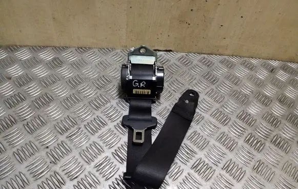 Rear seatbelt