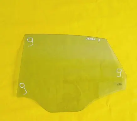 Seat Cordoba (6L) Rear door window glass