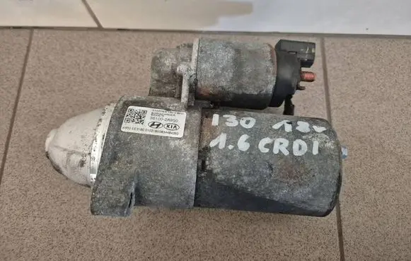 Hyundai i30 Starter motor 361002A950
