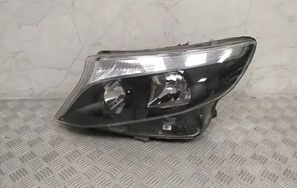 Mercedes-Benz Vito Viano W447 Headlight/headlamp A4479067700