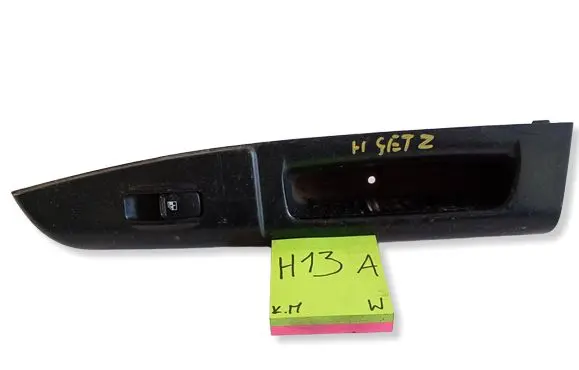 Hyundai Getz Electric window control switch 935801C000