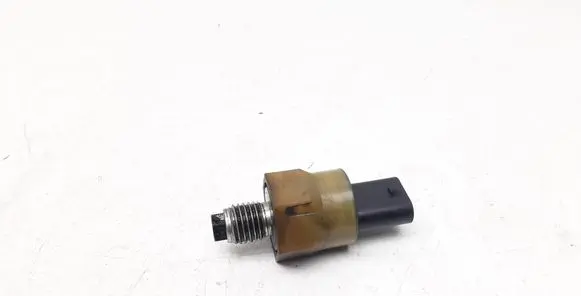 Volvo V60 Oil pressure sensor 6PP010378