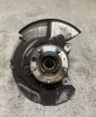 Land Rover Discovery Sport Front wheel hub spindle knuckle