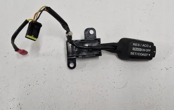 Hyundai Tucson JM Cruise control switch 