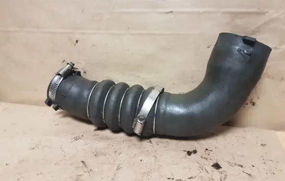 Audi A6 S6 C6 4F Intercooler hose/pipe 4F0145738F