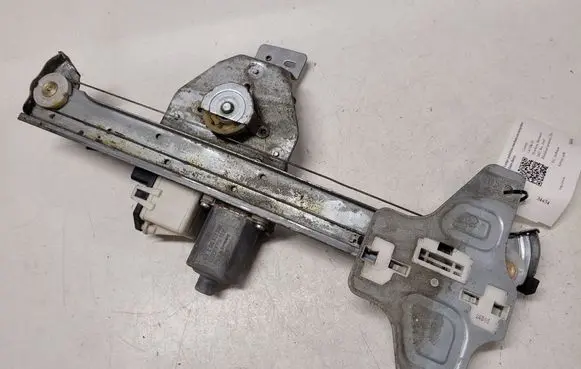 Citroen C4 I Rear door window regulator with motor 0130822239