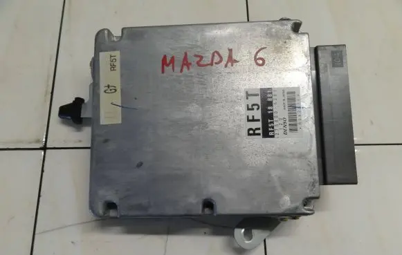 Mazda 6 Engine control unit/module RF5T18881