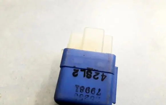 Nissan Almera Other relay 2523079981