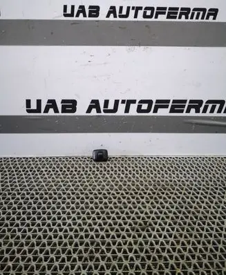Audi Q2 - Sun visor clip/hook/bracket 8W0857582A