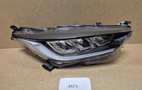 Toyota Yaris XP210 Headlight/headlamp K08