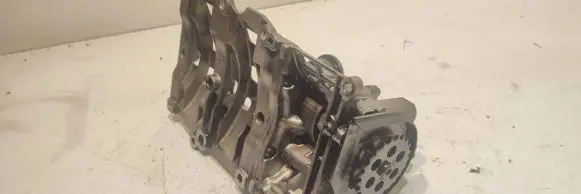 BMW X1 E84 Oil pump 