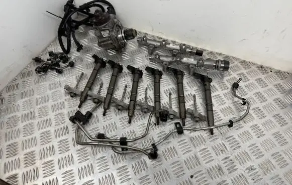Audi A6 S6 C7 4G Fuel injection system set 0445010806 059130277CR