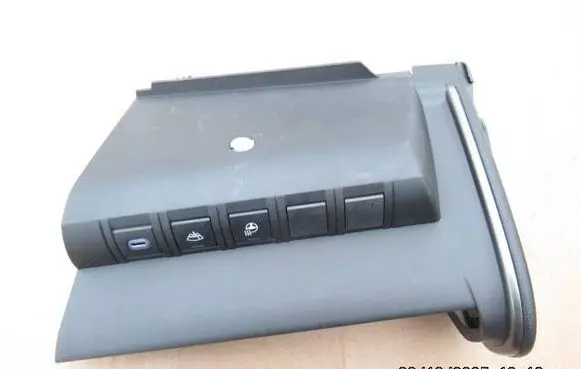 Toyota C-HR II Central console control unit 55406F408B 55422F4120