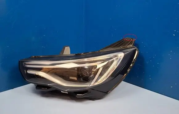 Opel Grandland X Headlight/headlamp YP00126280