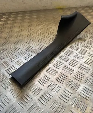 Mercedes-Benz E W213 Rear sill trim cover A2136808502