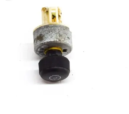 Toyota Hilux (AN10, AN20, AN30) Other switches/knobs/shifts 841190K010