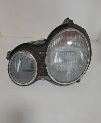 Mercedes-Benz E W210 Headlight/headlamp 15060700