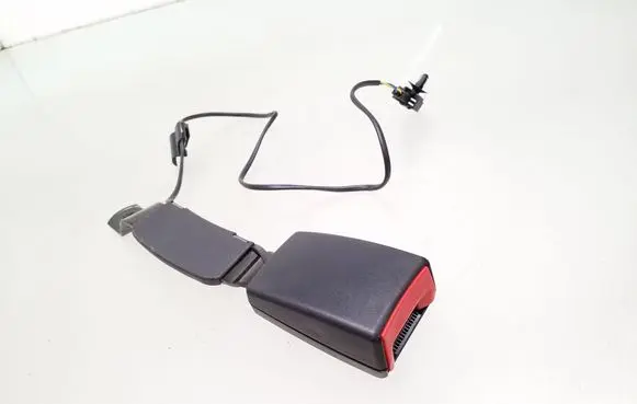 Seat Ibiza IV (6J,6P) Front seatbelt buckle 6R0857756B