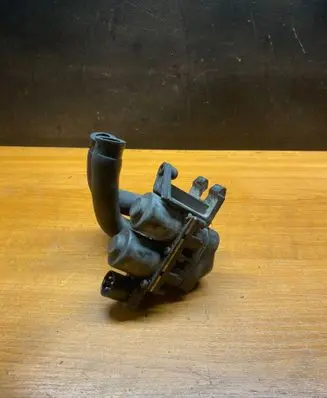 BMW 3 E36 Coolant heater control valve 8375792 1147412147