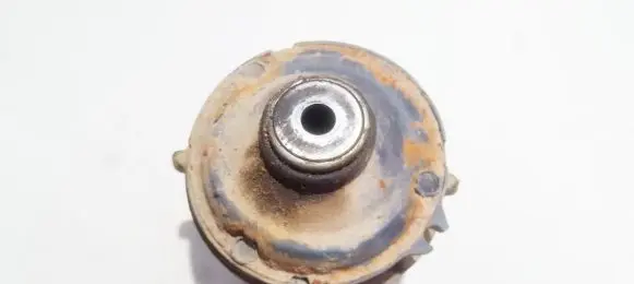 Opel Astra G Coil spring mount 