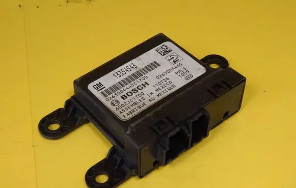 Opel Astra J Parking PDC control unit/module 13354543