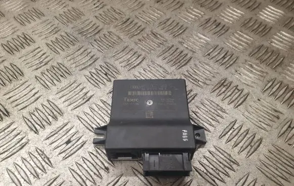 Audi A6 S6 C6 4F Gateway control module 4F0907468D