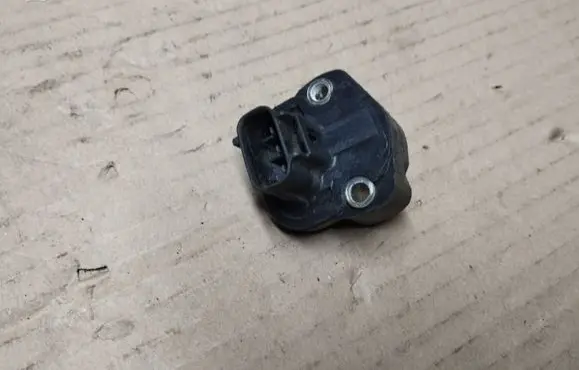 Chrysler Pacifica Throttle body valve 