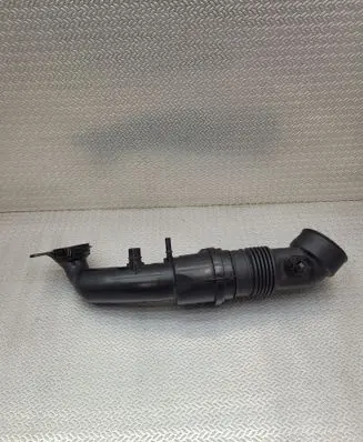 Opel Mokka B Air intake duct part 9824569380