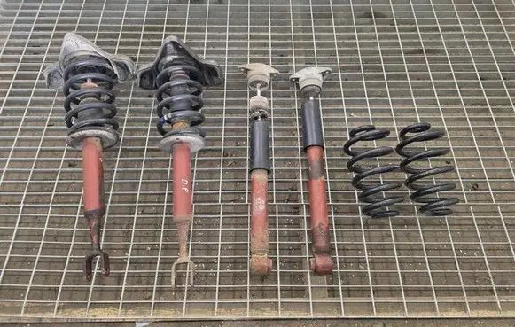 Audi A4 S4 B7 8E 8H Set of springs and shock absorbers (Front and rear) 8E0413031DF