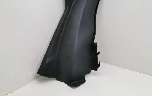 (C) pillar trim