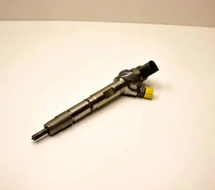 Audi Q3 8U Fuel injector 04L130277AC
