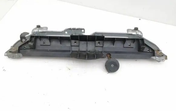 Toyota RAV 4 (XA40) Bottom radiator support slam panel 
