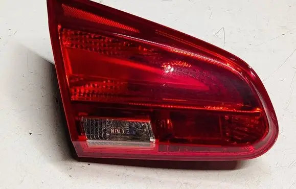 KIA Ceed Tailgate rear/tail lights 92403A20U2 92403A20