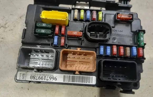Citroen C3 BSM Control unit 9667199780