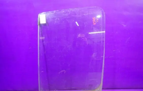 Fiat Ducato Front door window glass four-door
