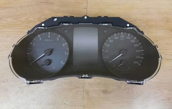 Nissan X-Trail T32 Speedometer (instrument cluster) 7FY3A 248107FY3A