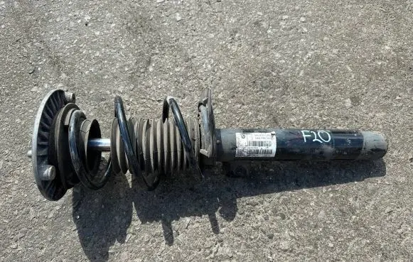BMW 1 F20 F21 Front shock absorber with coil spring 6855817 6791575 1211130028