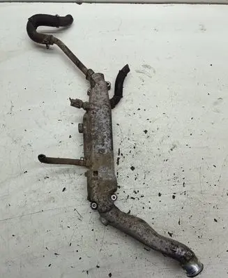 Subaru Forester SG Engine coolant pipe/hose