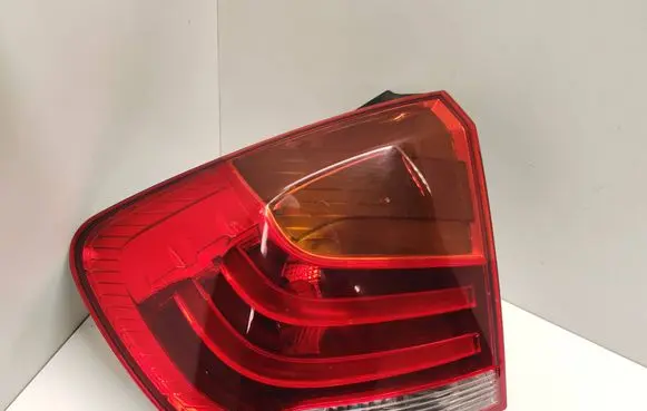 BMW X1 E84 Rear/tail lights 03425500 3110310054 2990109