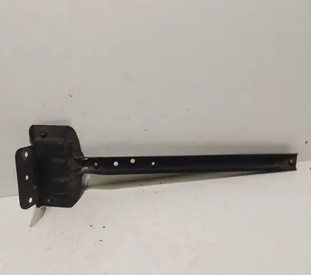 Chevrolet Captiva Top upper radiator support slam panel