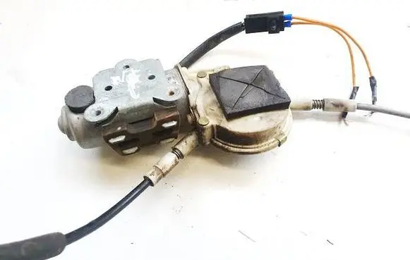 Front door window regulator motor