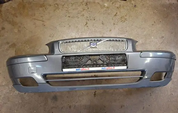 Volvo V70 Front bumper