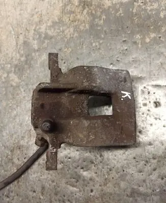 Toyota Verso Rear brake caliper