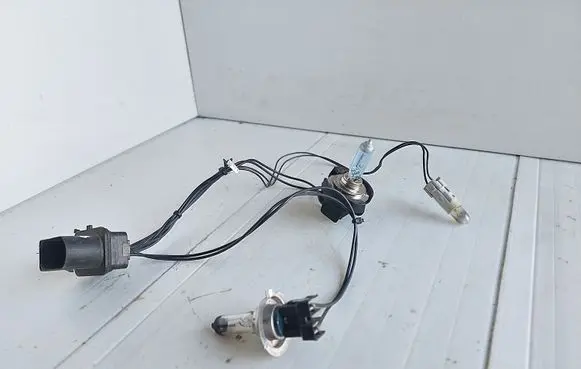 Volkswagen PASSAT B6 Headlight/headlamp wiring loom/harness 12V55W