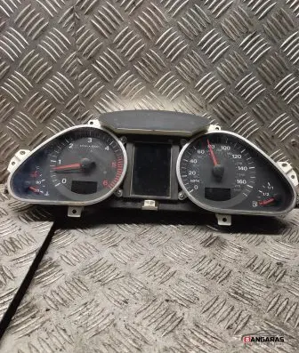 Audi A6 S6 C6 4F Speedometer (instrument cluster) 4f0920981f