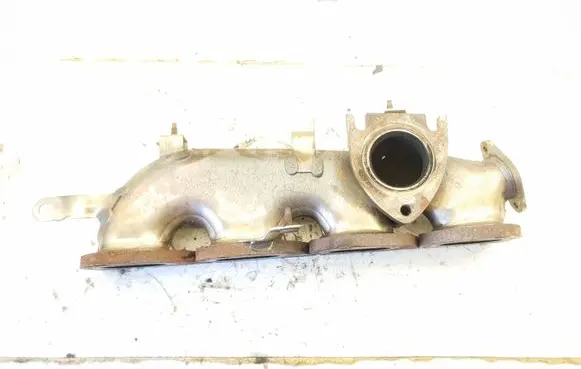 Jaguar XF X250 Exhaust manifold 13070303 2133031 673164