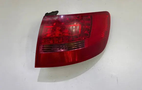 Audi A6 S6 C6 4F Rear/tail lights 4F9945095H
