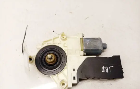 Peugeot 407 Front door window regulator motor 1137328127