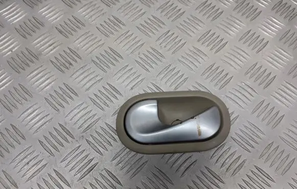 Renault Scenic II - Grand scenic II Front door interior handle 8200028487