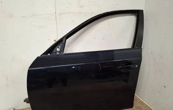BMW 5 E60 E61 Front door